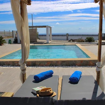 빌라 Onar Seaview Villa - Adults Only